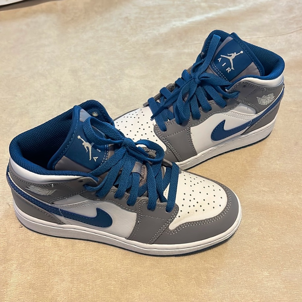 AIR FORCE | JORDAN | MID 1 | CEMENT TRUE BLUE